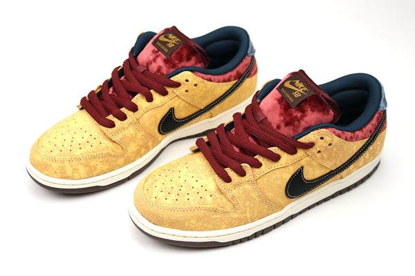 Dunk Low Pro - Celestial Gold/Black (City Of Cinema)